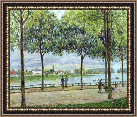 Alfred Sisley The Avenue of Chestnut Trees Framed Painting