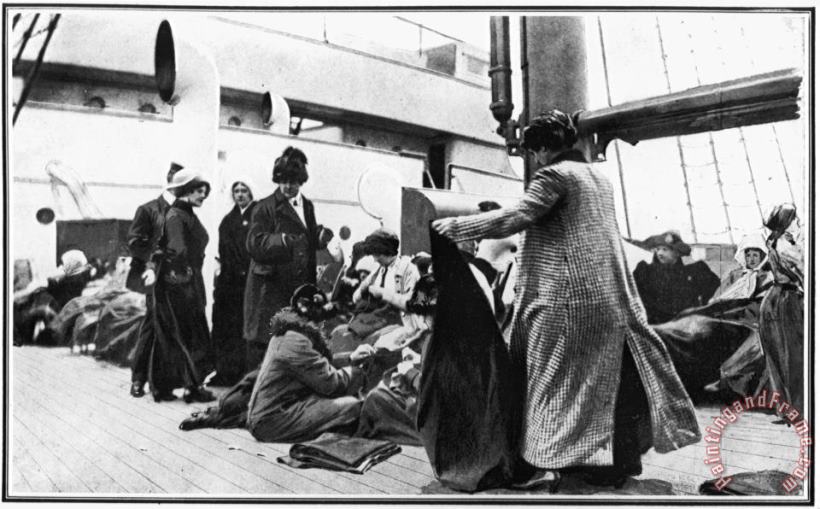 Others Titanic: Survivors, 1912 Art Painting