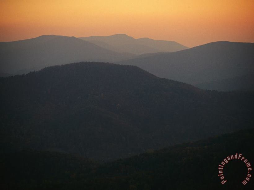 Twilight Over The Blue Ridge Mountains View From Skyline Drive Tanners Ridge painting - Raymond Gehman Twilight Over The Blue Ridge Mountains View From Skyline Drive Tanners Ridge Art Print