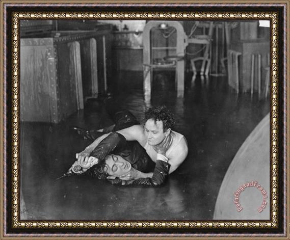 Others Harry Houdini (1874-1926) Framed Print