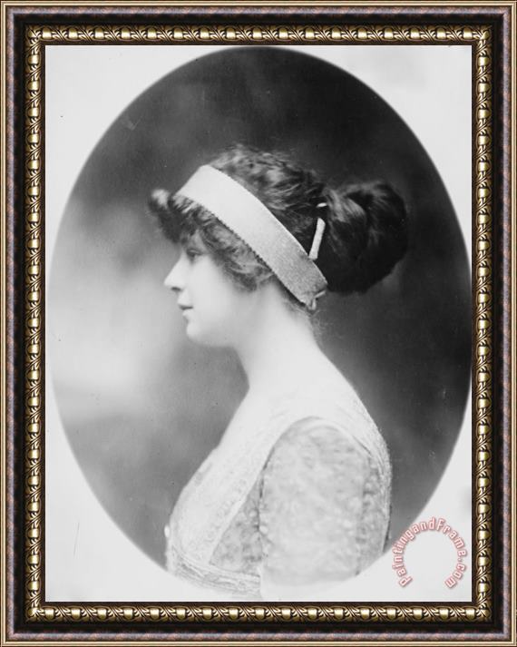 Others MADELEINE FORCE ASTOR (1893-1940). Second wife and widow of John Jacob Astor IV and survivor of the RMS Titanic. Photograph, c1912 Framed Painting