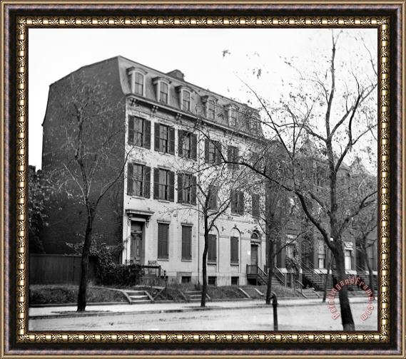 Others Row House: Jefferson Framed Print