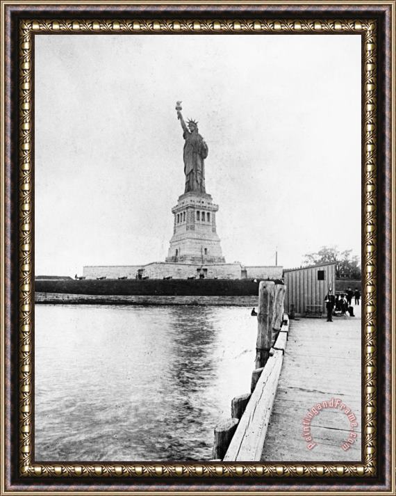 Others STATUE OF LIBERTY, c1890 Framed Painting