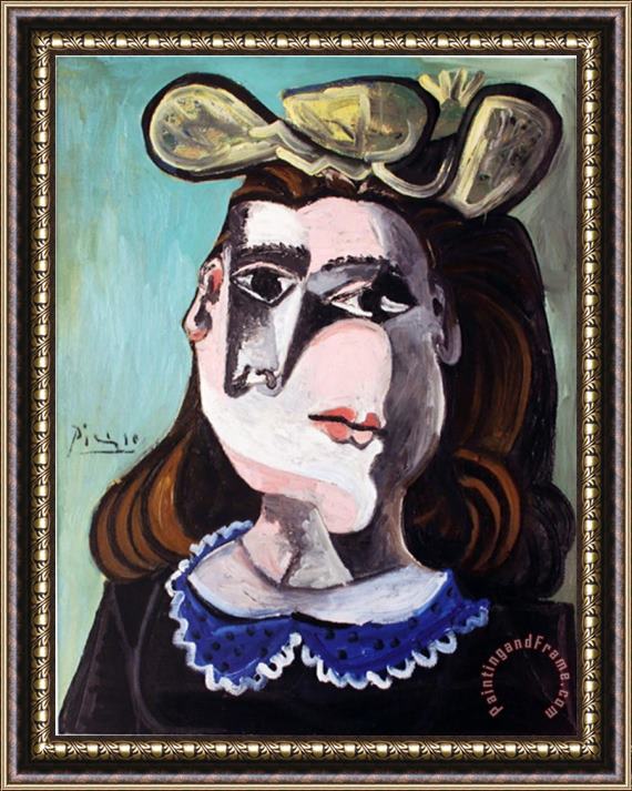 Pablo Picasso La Femme a La Collerette Bleue Framed Painting
