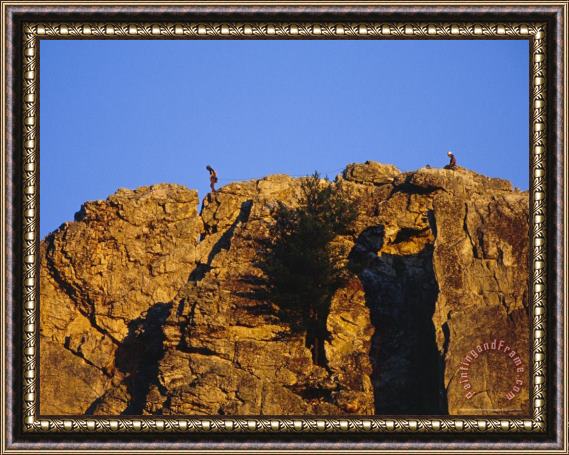 Raymond Gehman Rock Climbers on Seneca Rocks Summit at Sunset Framed Print