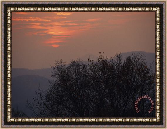 Raymond Gehman Sunset Over The Blue Ridge Mountains in Pisgah National Forest Framed Painting