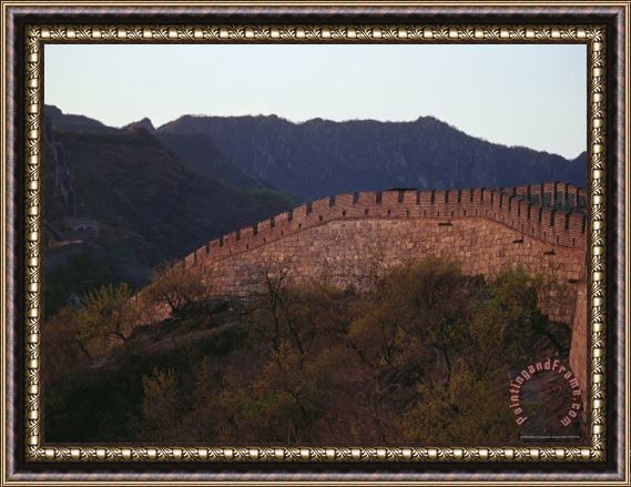 Raymond Gehman The Mutianyu Segment of The Great Wall of China Framed Painting