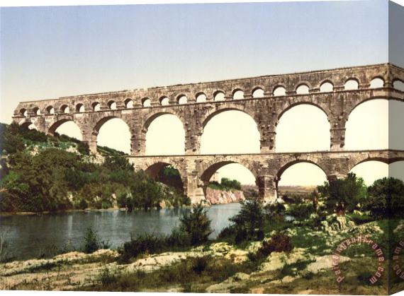 Others France: Roman Aqueduct Stretched Canvas Painting / Canvas Art