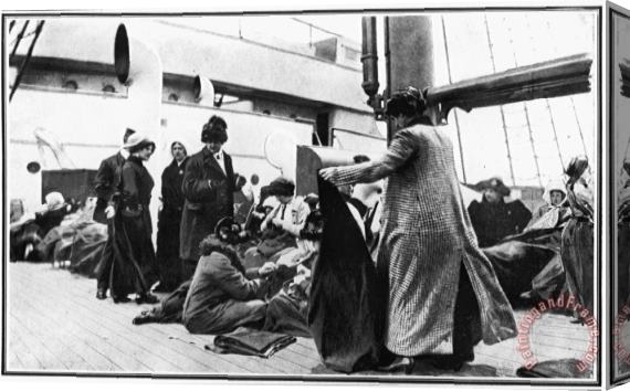 Others Titanic: Survivors, 1912 Stretched Canvas Painting / Canvas Art
