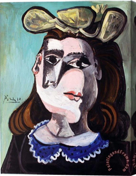 Pablo Picasso La Femme a La Collerette Bleue Stretched Canvas Painting / Canvas Art